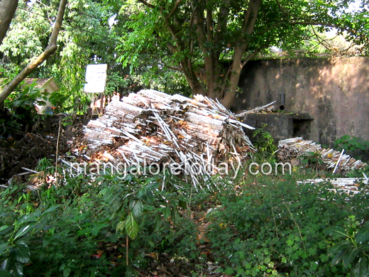 Hazardous material dump beside Urwa market 2